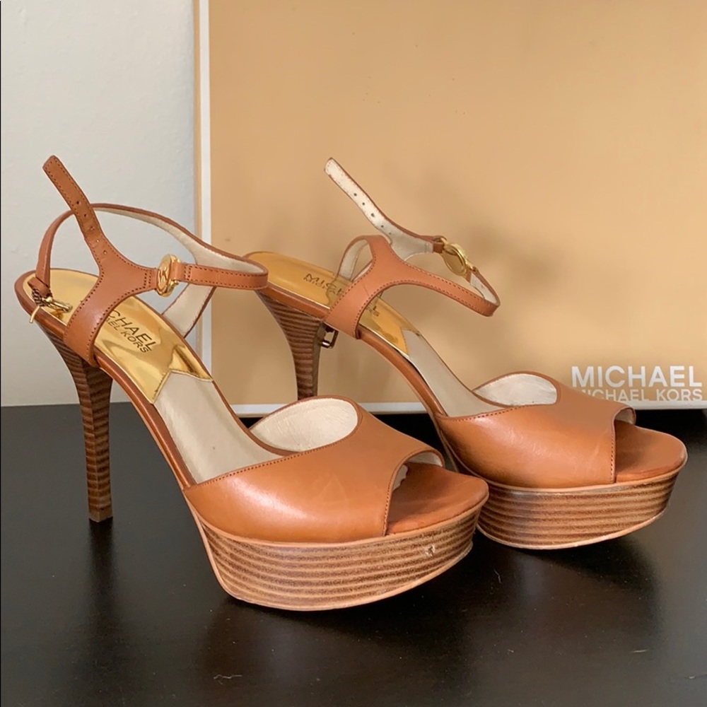 Michael Kors Brayson Sandal